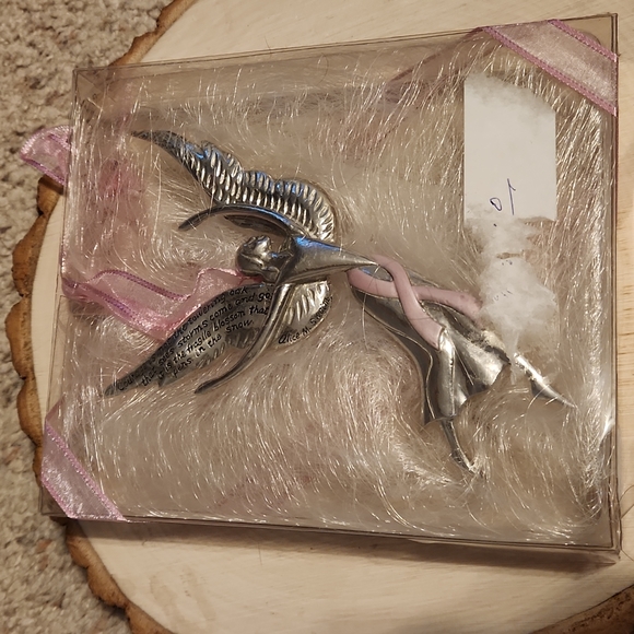 Seasons of Cannon Falls Serenity Angel Courage Design NEW 2005 - Picture 1 of 5